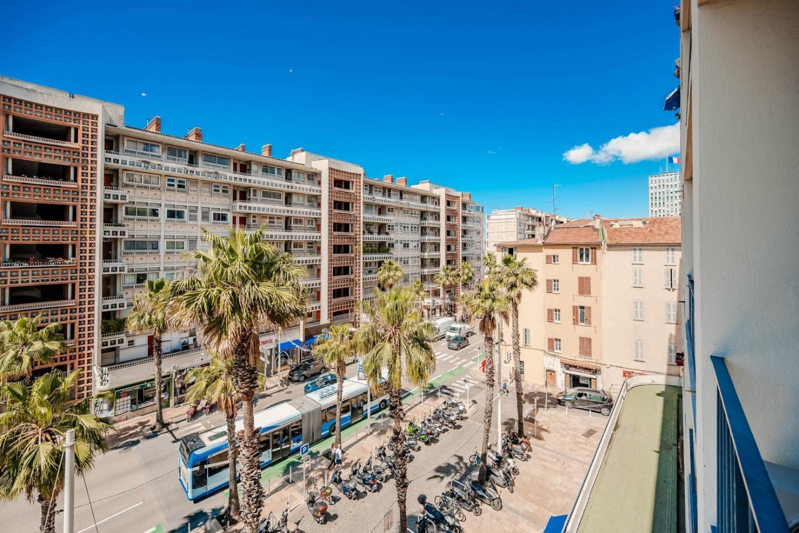 Appartement Le Mayol - T3 Clim & Balcon